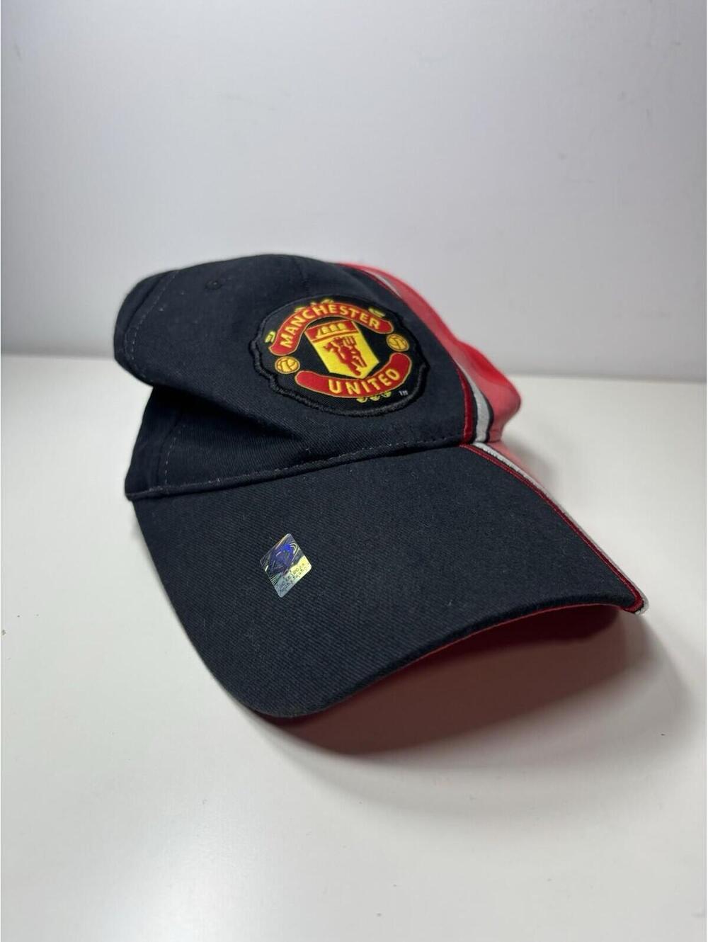 Manchester United Hat Black & Red